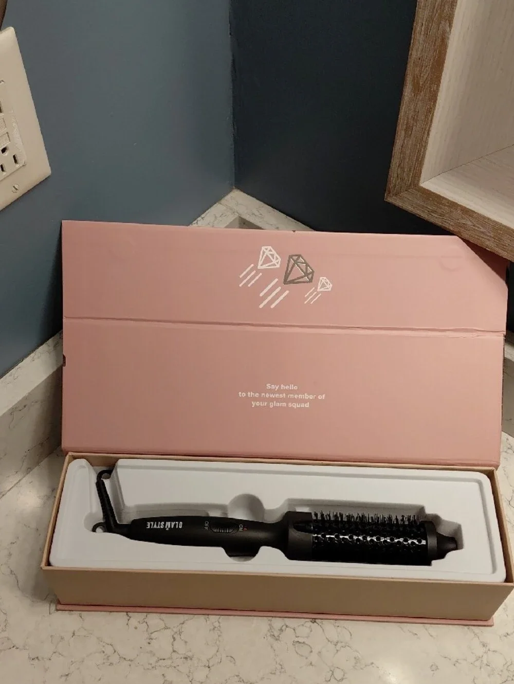 NEW Glam Style Ionic Hot Brush 1.5